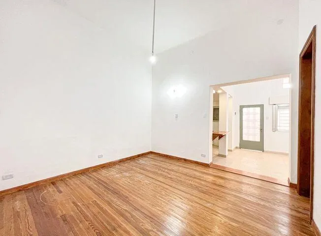 Ground-floor PH with two bedrooms in Avellaneda