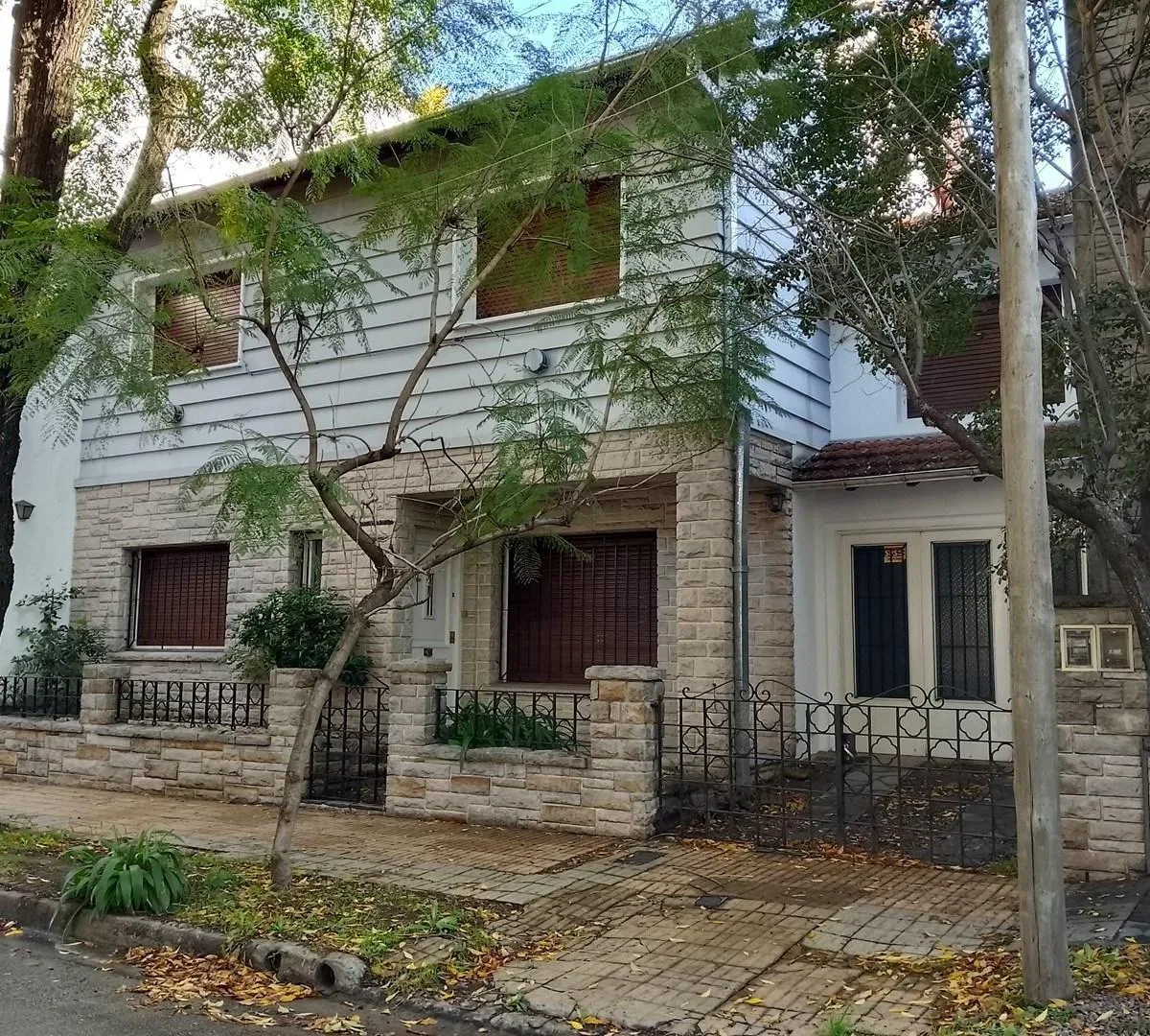 Дом с 4 спальнями в Vicente López