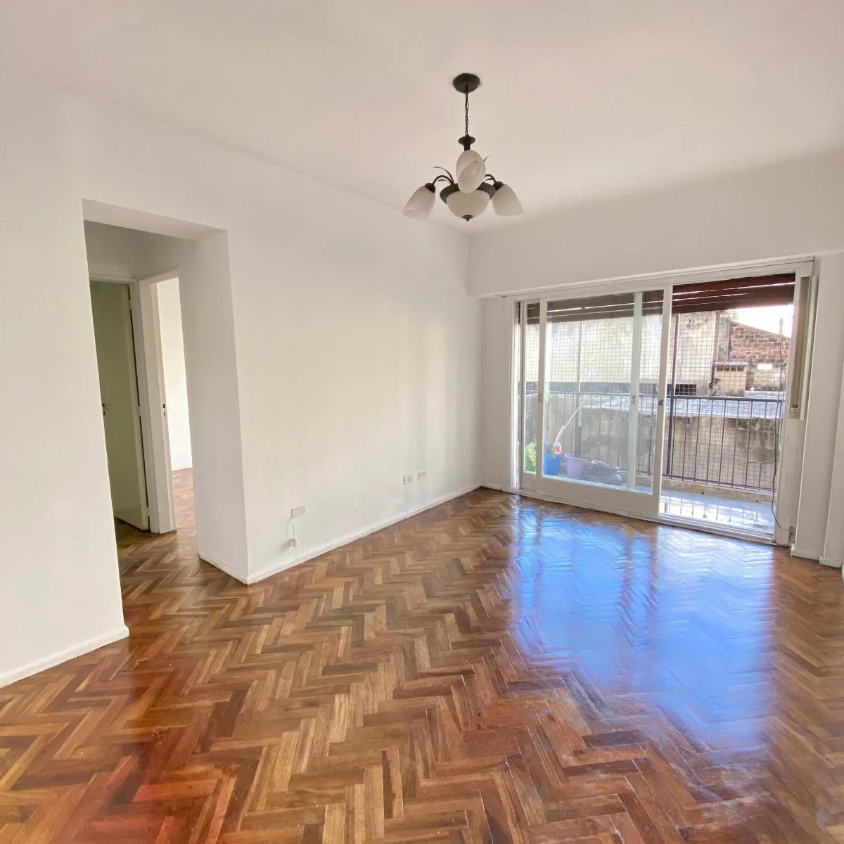 Three-room apartment for rent in Buenos Aires