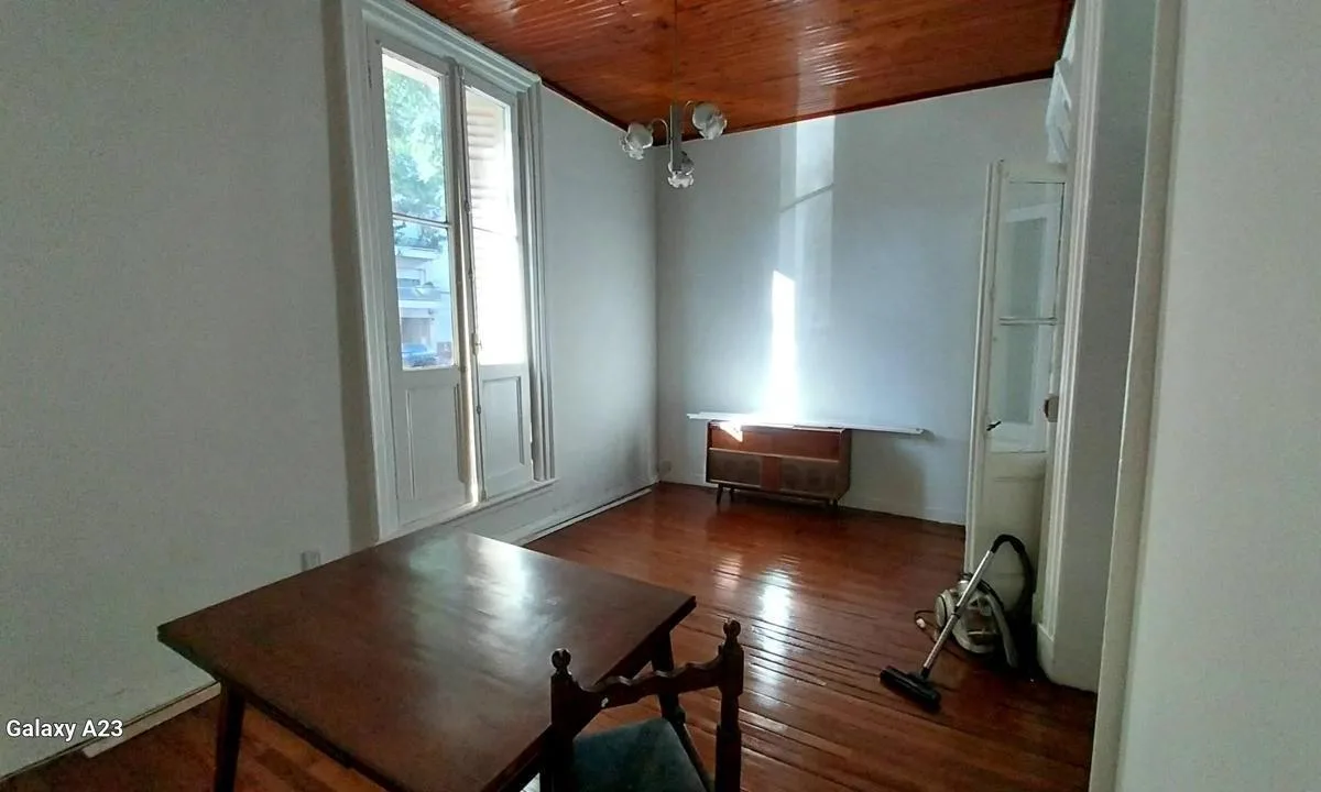 Departamento de 3 ambientes en planta baja sin expensas en San Telmo