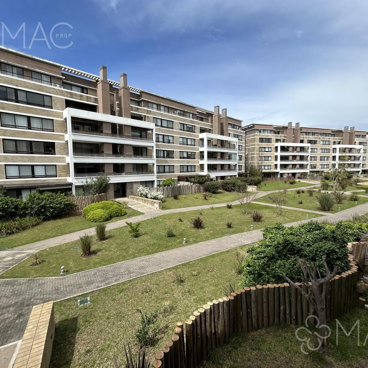 Furnished three-room apartment in Buenos Aires