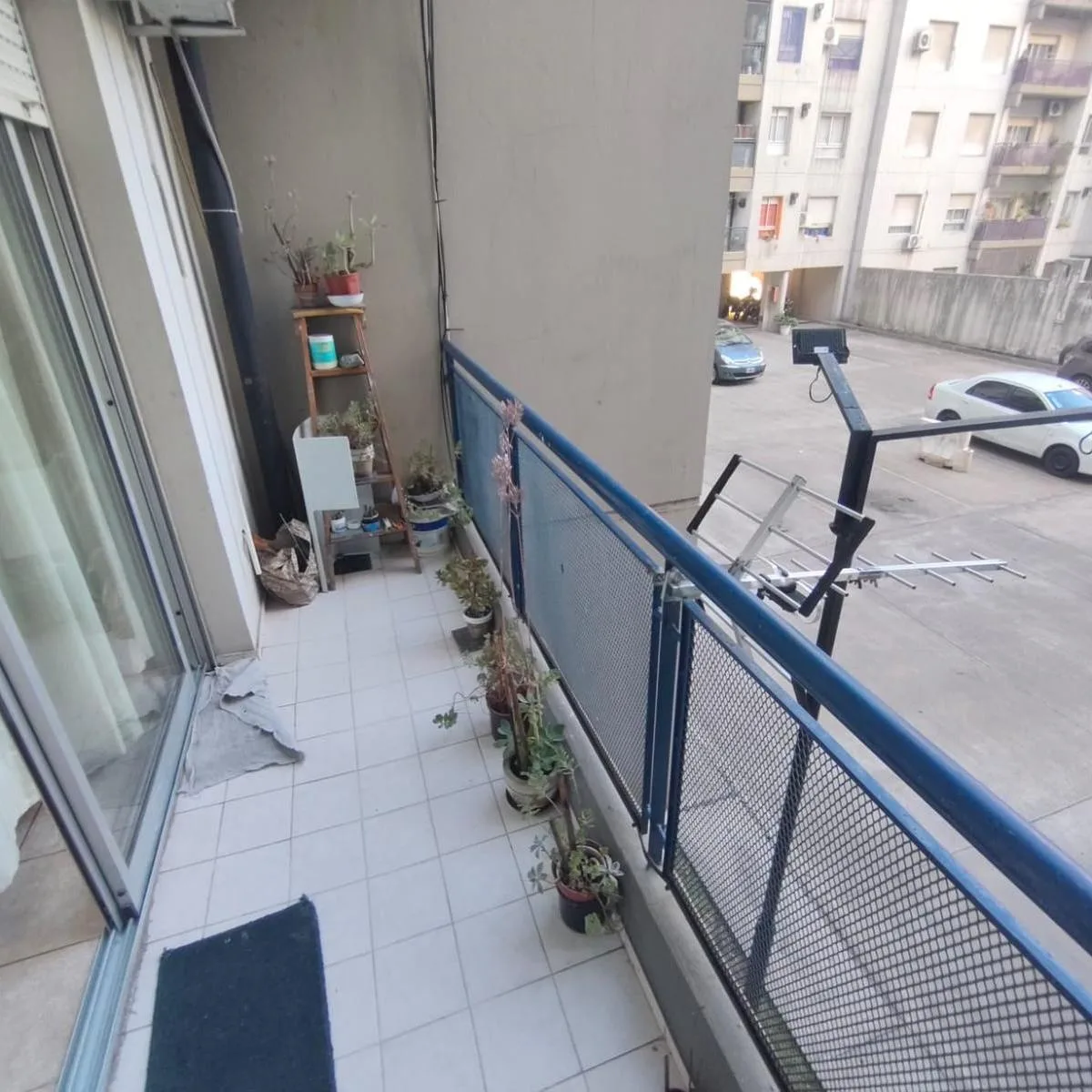 Departamento de 2 ambientes con balcón en Villa Lugano