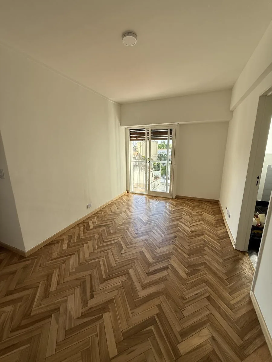 Apartamento de dois ambientes para alugar em Buenos Aires com vista para o rio