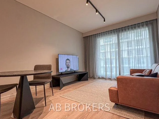 Departamento de 2 ambientes amoblado en Palermo con escritorio y cochera