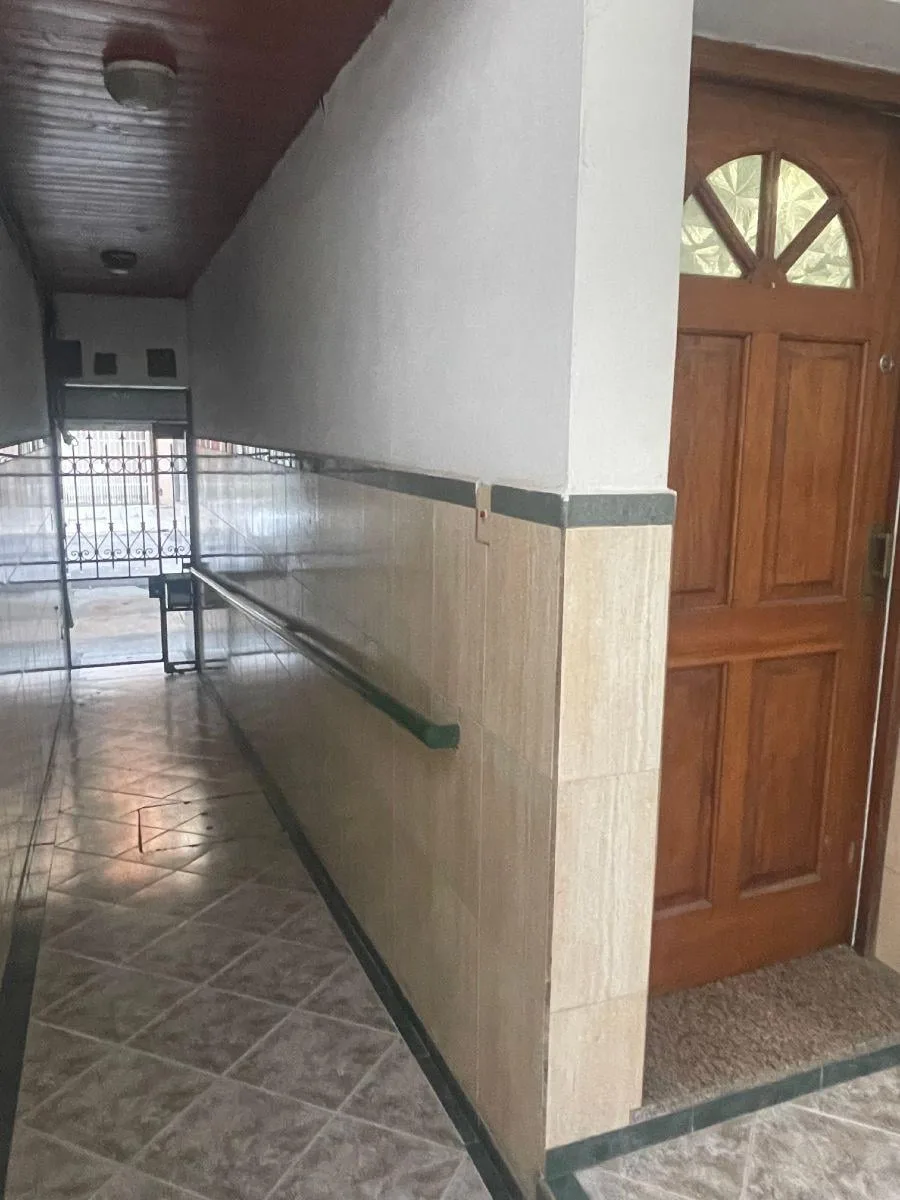 PH de 2 ambientes con patio en Agronomía