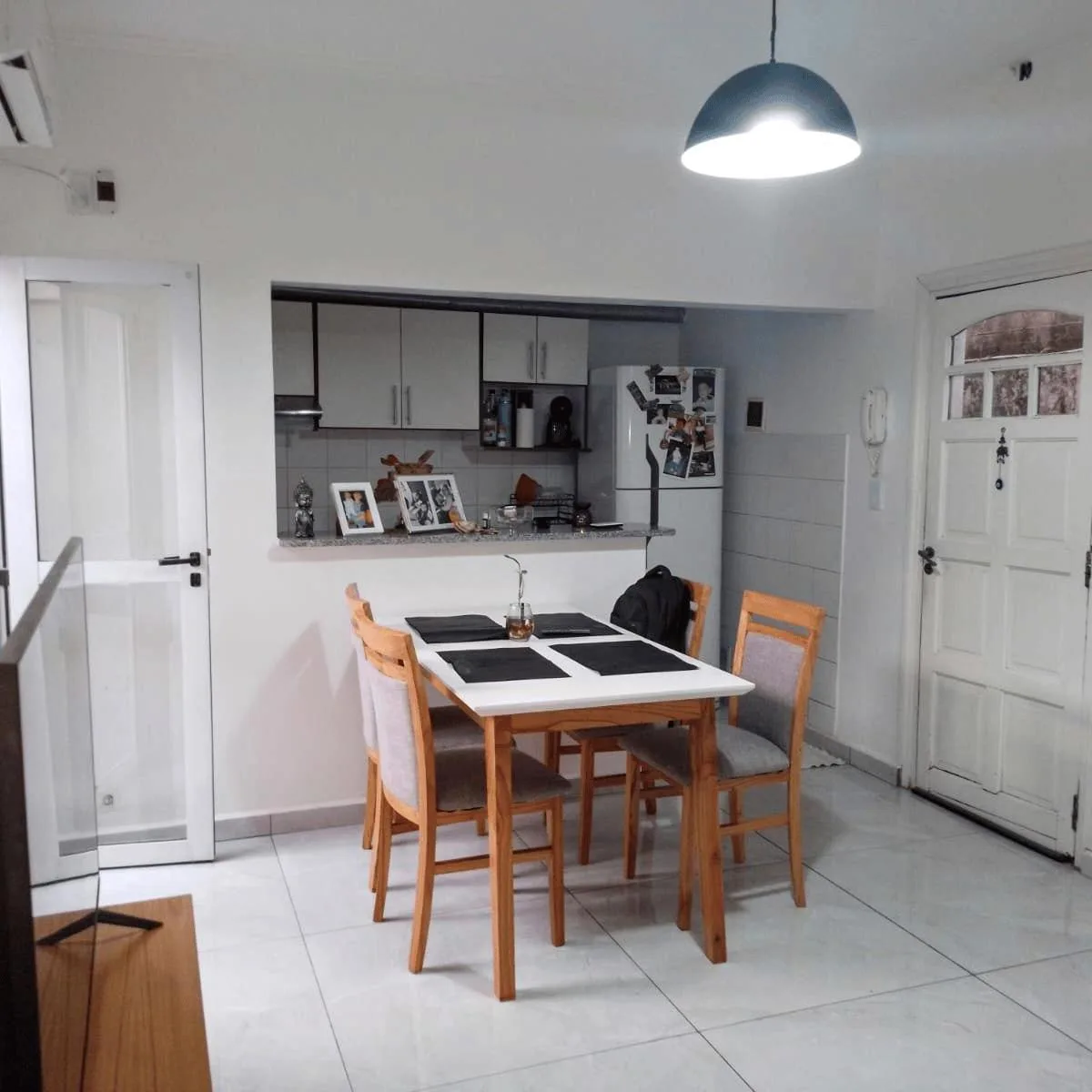 PH de 2 ambientes sin mascota en Wilde Centro