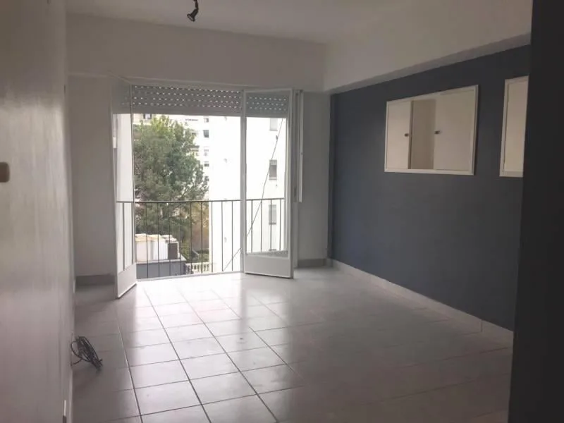 Kitnet de um ambiente na região de Palermo