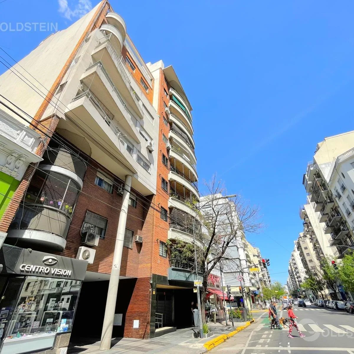 Semipiso de 4 ambientes con cochera en Almagro