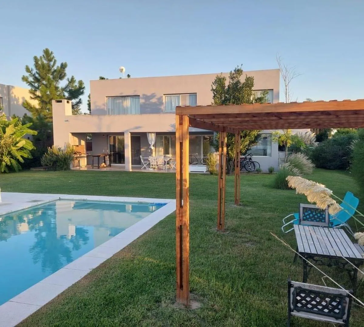 Three-bedroom house in Escobar’s San Matías Lake district