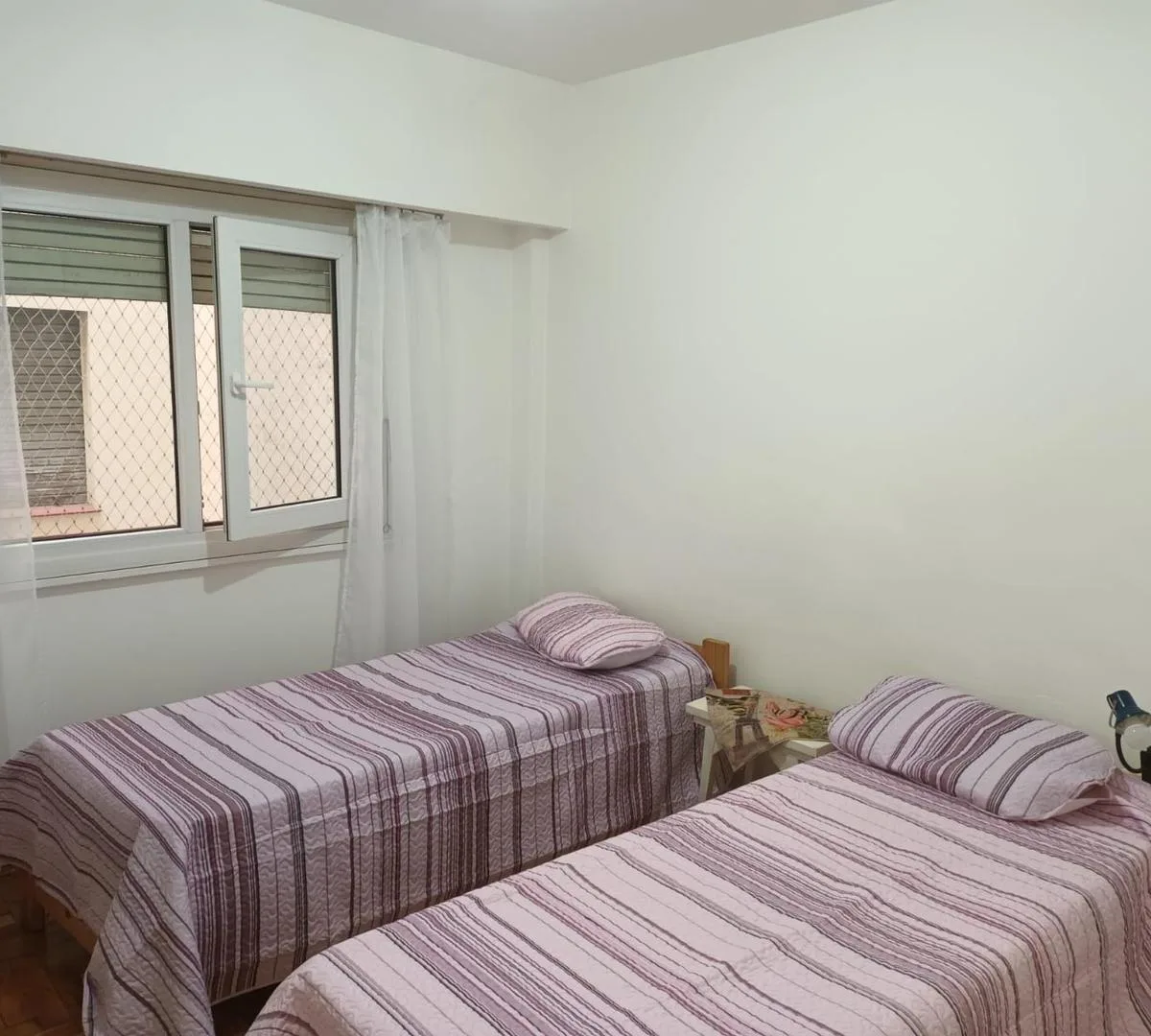 Apartamento de 2 ambientes com cama tipo box em Buenos Aires
