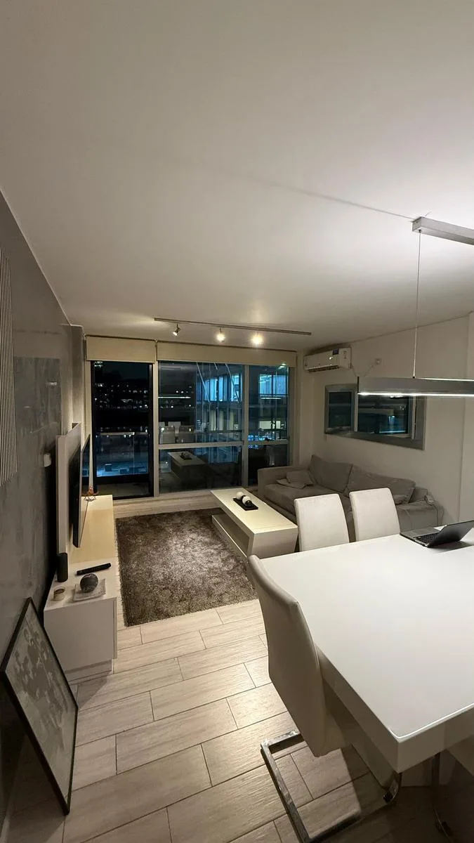 Apartamento de dois ambientes mobiliado em Puerto Madero