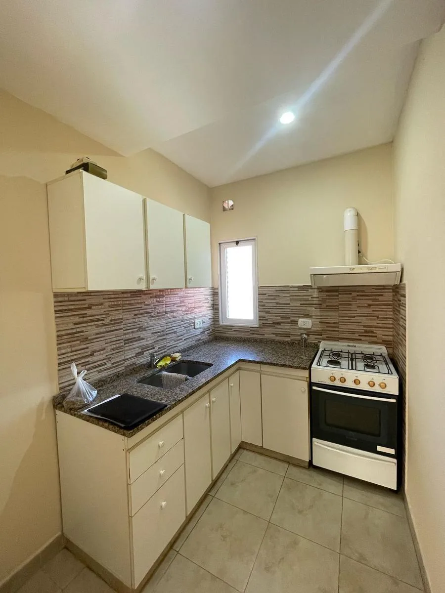 Apartamento de 2 ambientes em aluguel em Luján