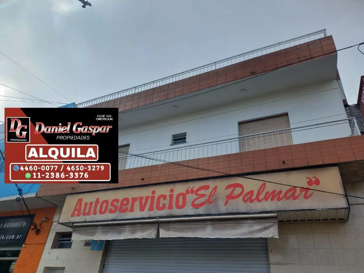 Three-room apartment with balcony in La Matanza