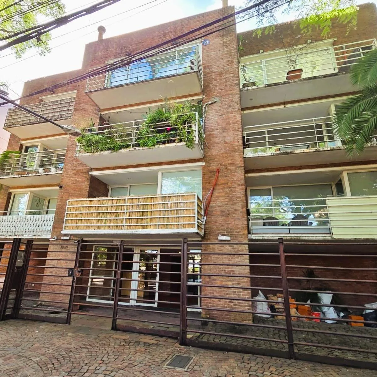 Трёхуровневая квартира с 1 спальней в Acassuso на Av. Libertador