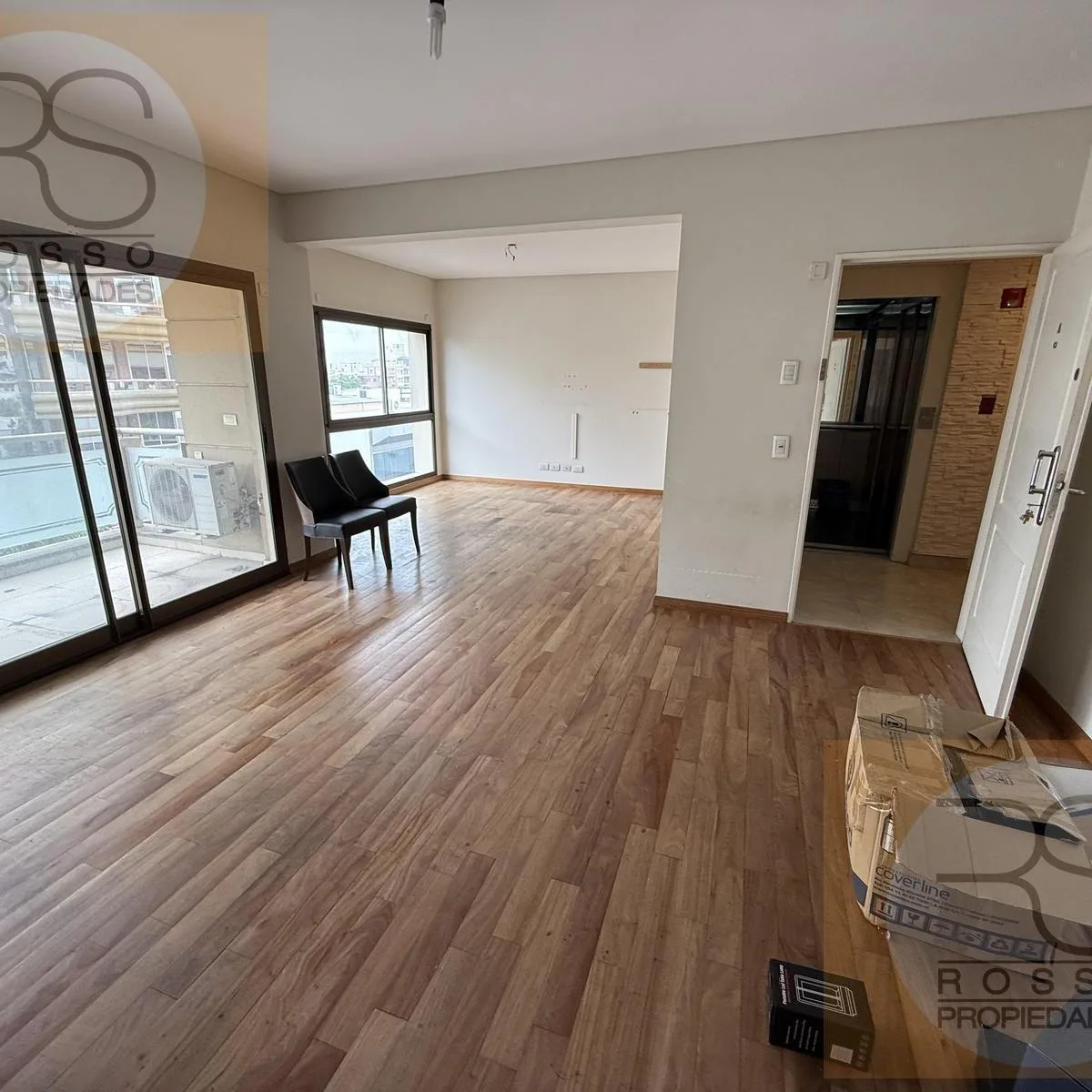 Semipiso de 4 ambientes con 4 dormitorios en alquiler en Ramos Mejía