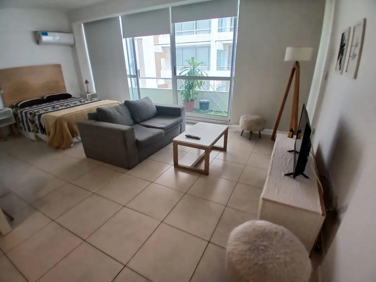 Квартира-студия 35 m² в Monserrat