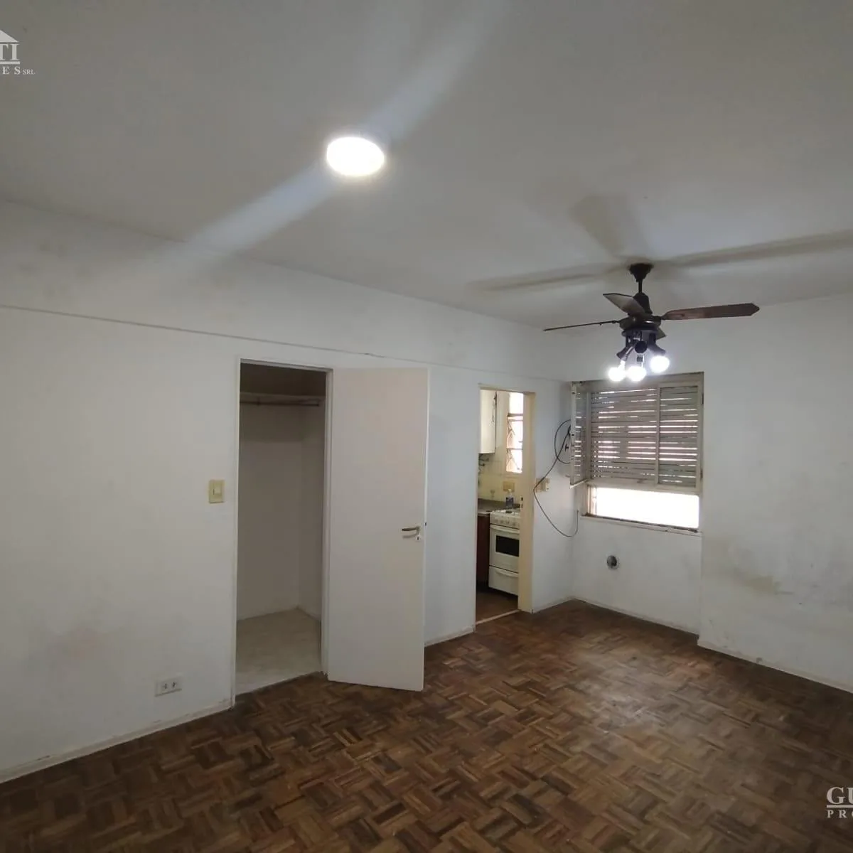 Квартира-студия с мебелью и раздельной кухней в Balvanera