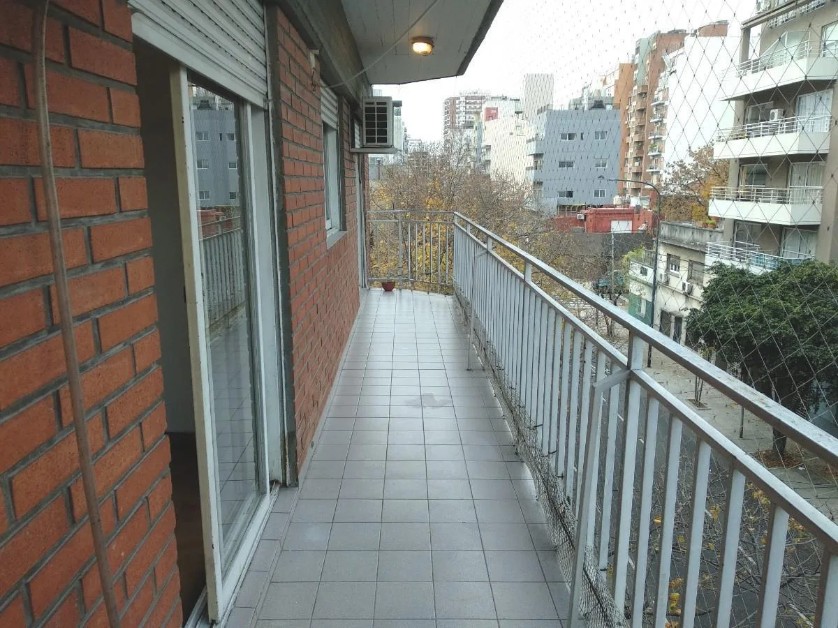 Departamento de 3 ambientes con cochera en Villa Urquiza