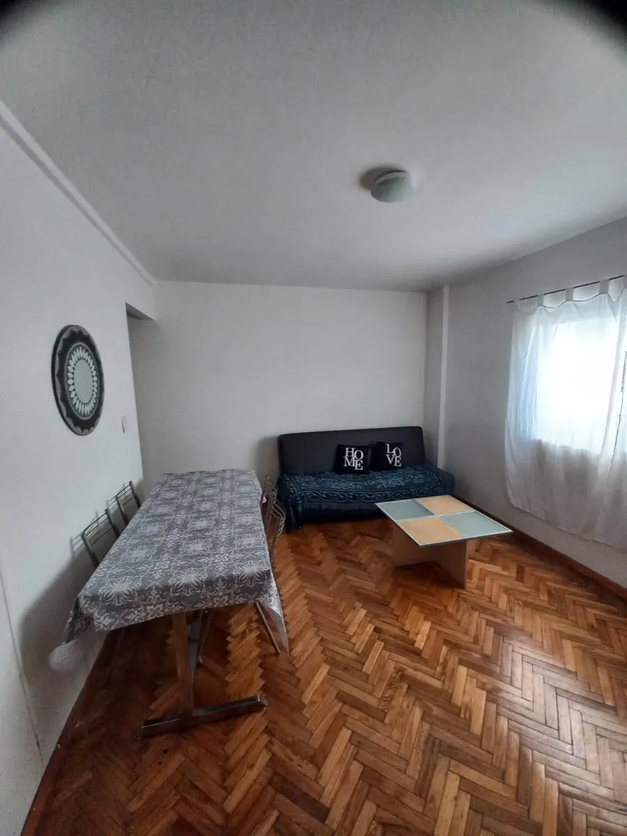 Departamento de 2 ambientes en Monserrat para alquiler temporal