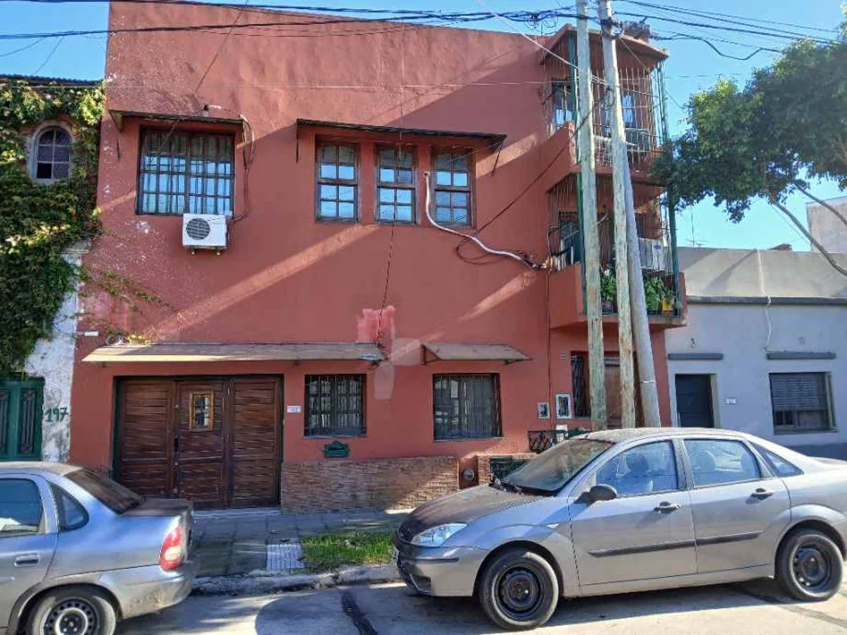 PH с 2 спальнями в Avellaneda с патио