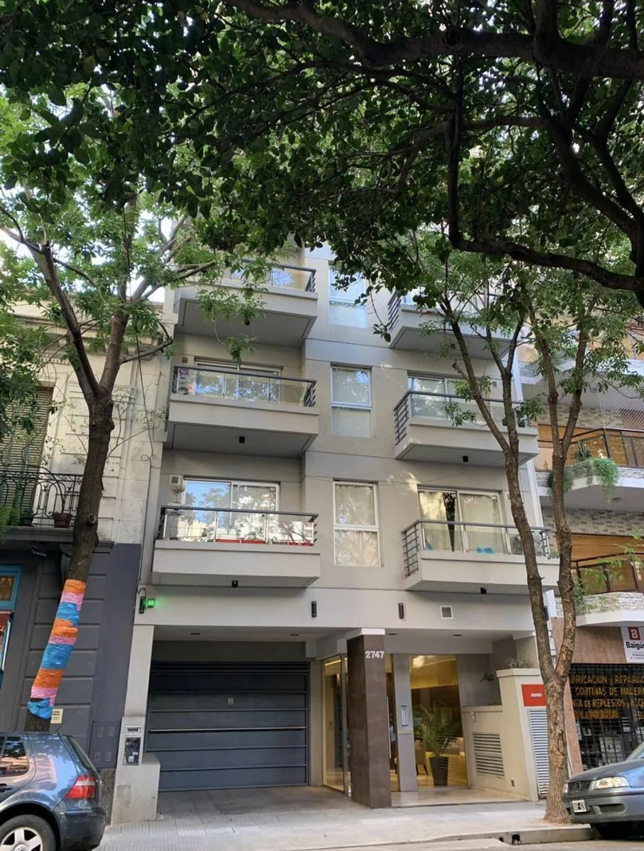 Studio apartment in Recoleta with balcony