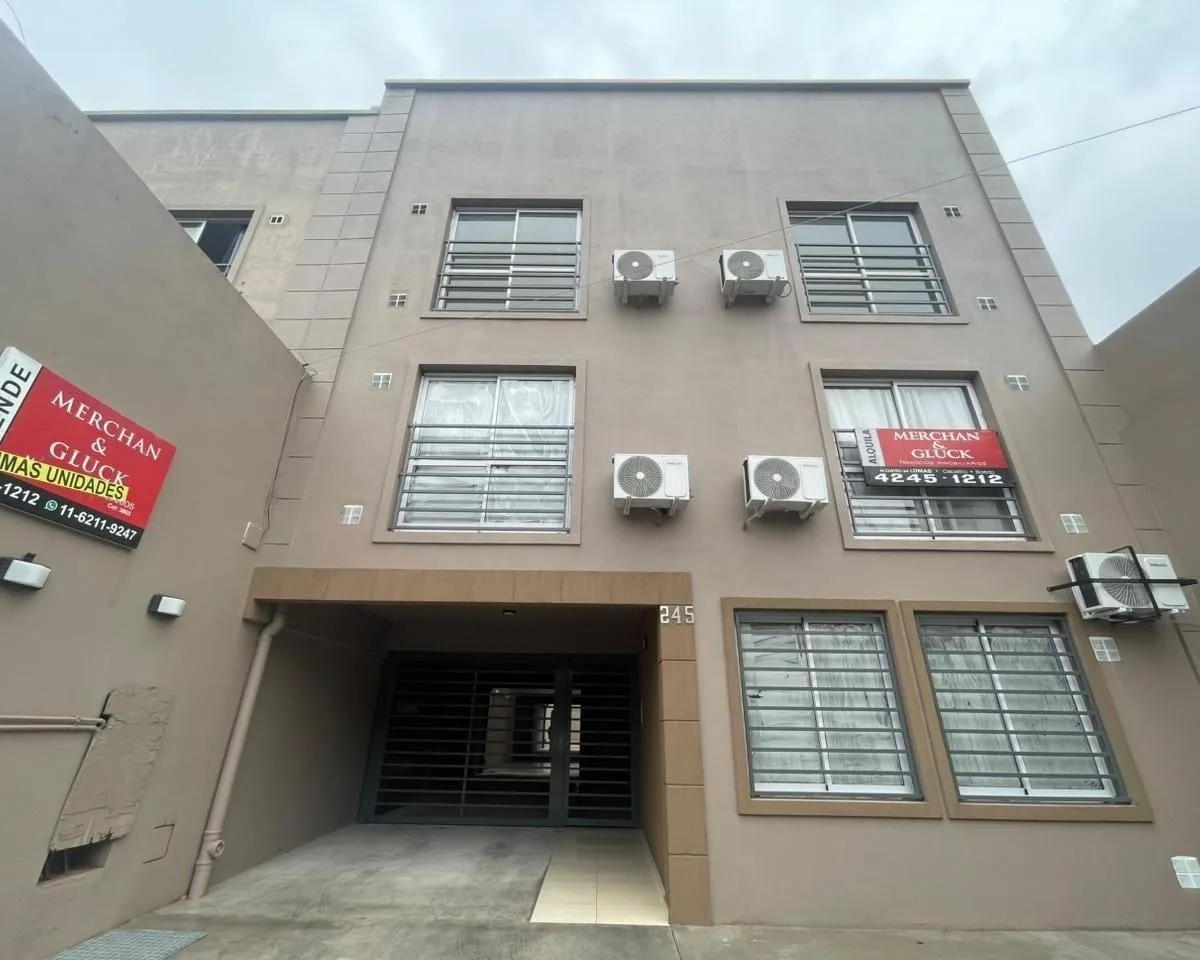 Monoambiente a estrenar con terraza exclusiva en Lomas de Zamora