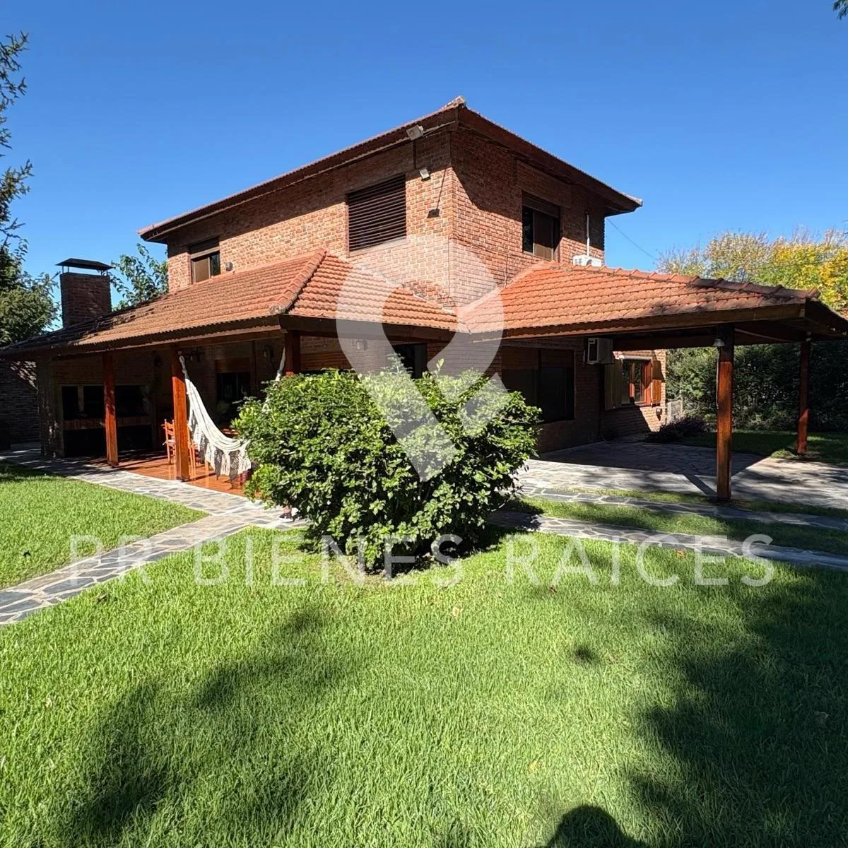 Casa de 3 quartos em Los Rosales, Esteban Echeverría
