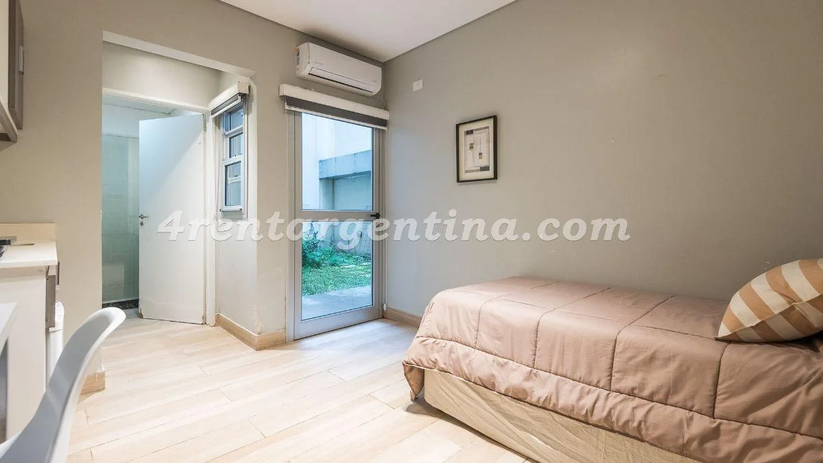 Квартира-студия с мебелью в аренду на временный срок в San Telmo