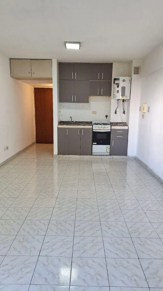 Kitnet reciclada na Chacarita