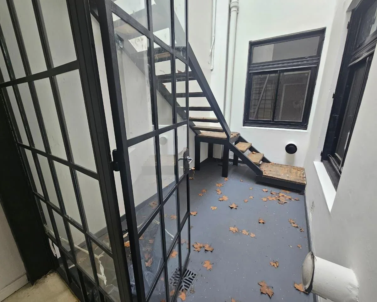 Refurbished two-bedroom PH with private entrance in Flores