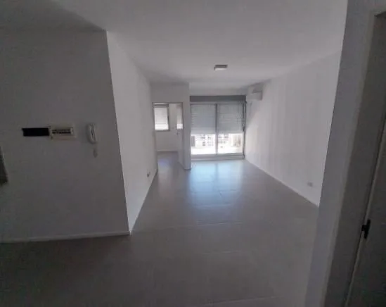 Apartamento de dois ambientes com varanda em Caballito