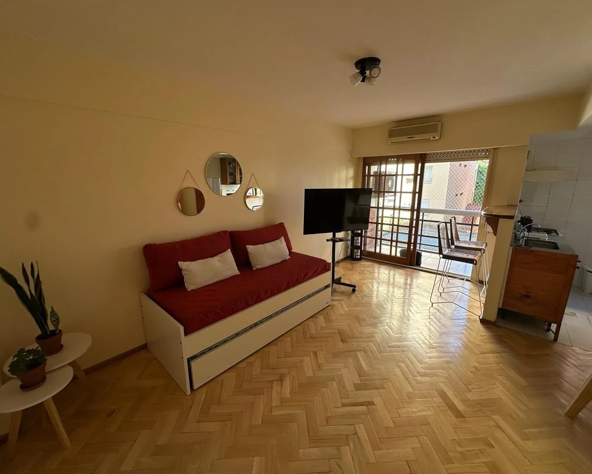 Furnished one-bedroom apartment in Núñez