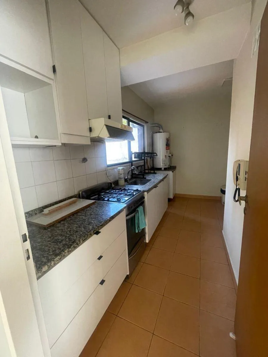 Departamento de 2 ambientes con balcón en Almagro
