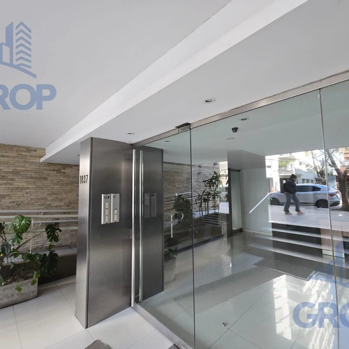 Studio apartment with balcony in Belgrano