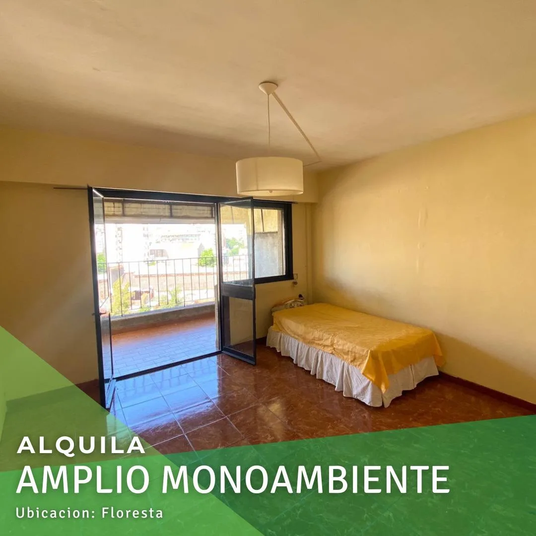Monoambiente con balcón terraza en Floresta