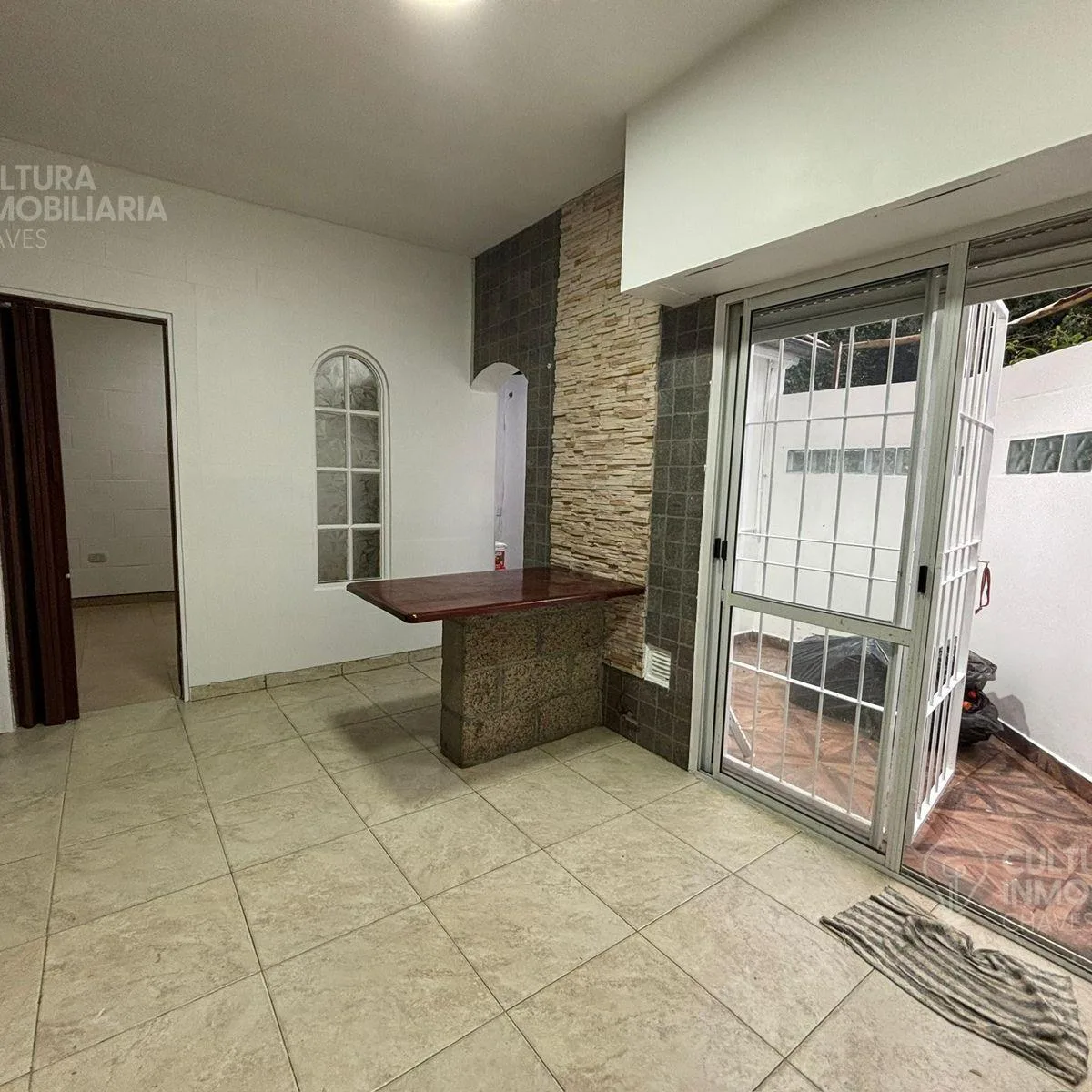 Studio apartment with patio in Ramos Mejía