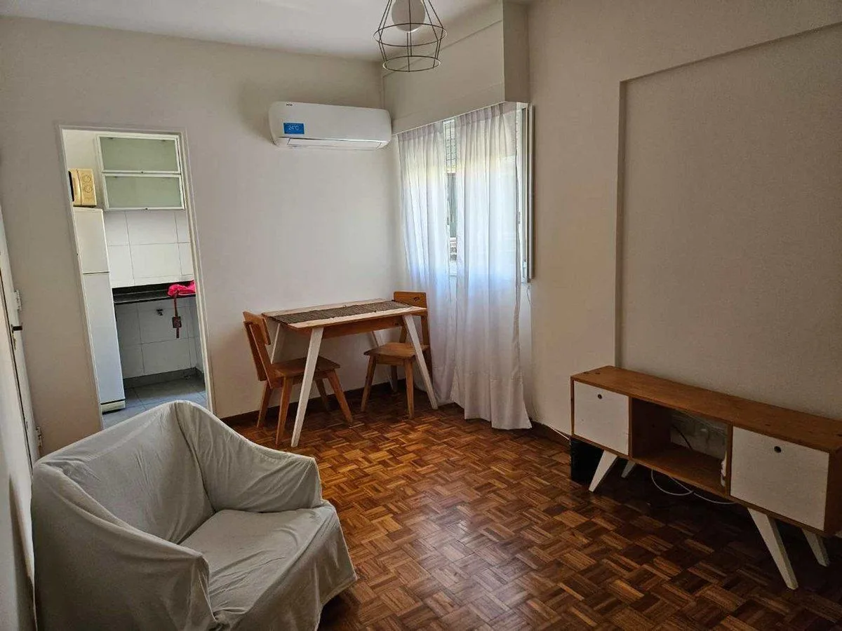 Departamento de 2 ambientes amoblado en Almagro