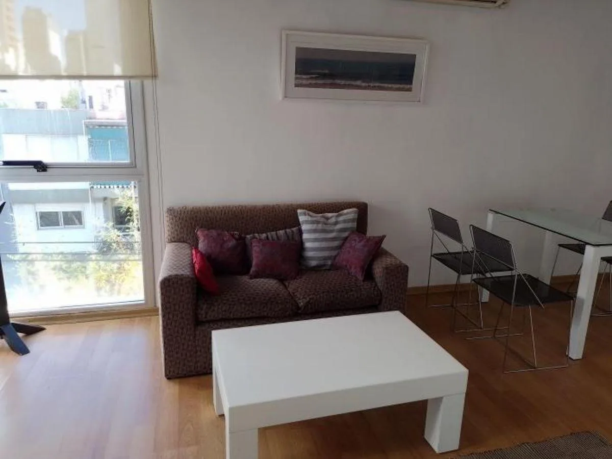 Departamento de 2 ambientes con terraza propia en Núñez