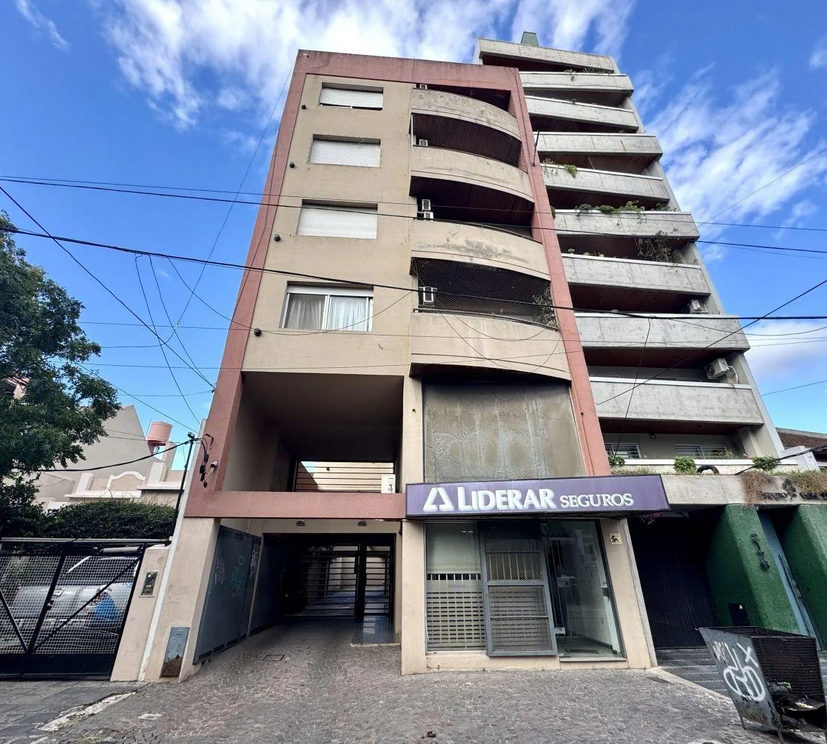 Apartamento de 3 ambientes com 2 dormitórios em Tres de Febrero