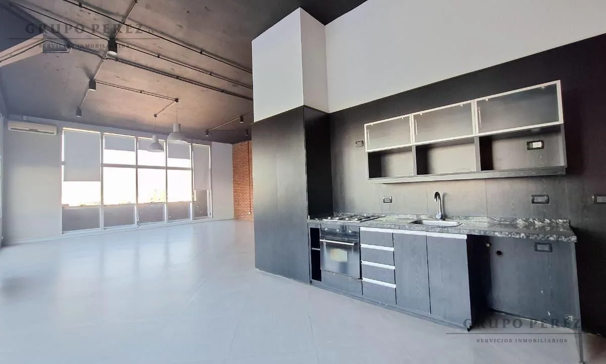 Loft con Terraza en Esquina con Cochera - Molina Ciudad