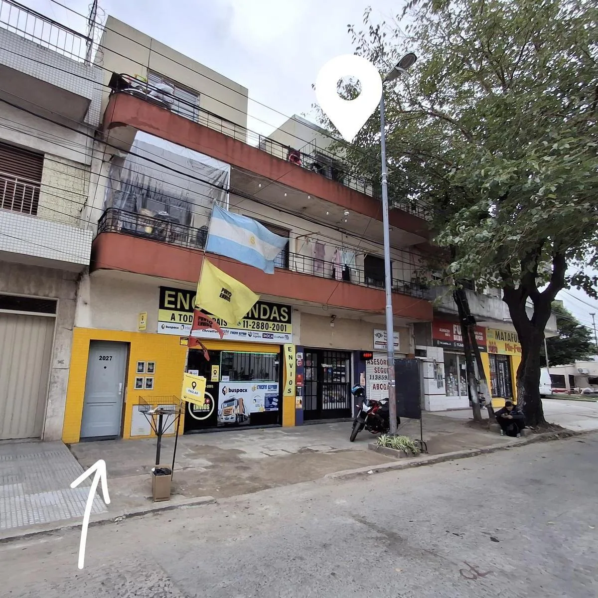Two-room ground-floor or upper unit (PH) apartment in General San Martín