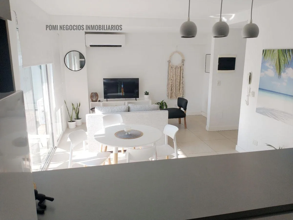 Apartamento de 2 ambientes mobiliado em Tigre