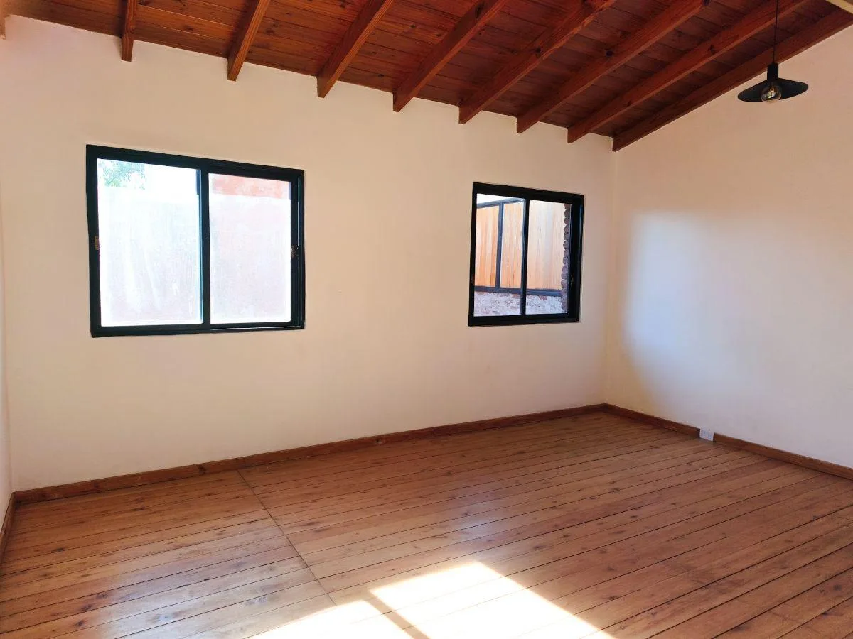 PH de 2 ambientes con patio en Villa General Mitre