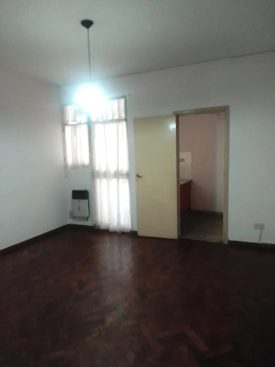 Departamento de 2 ambientes en Constitución