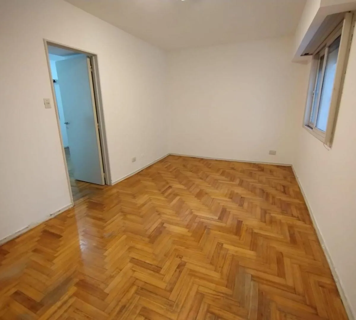 Departamento de 2 ambientes de 1 dormitorio en Flores