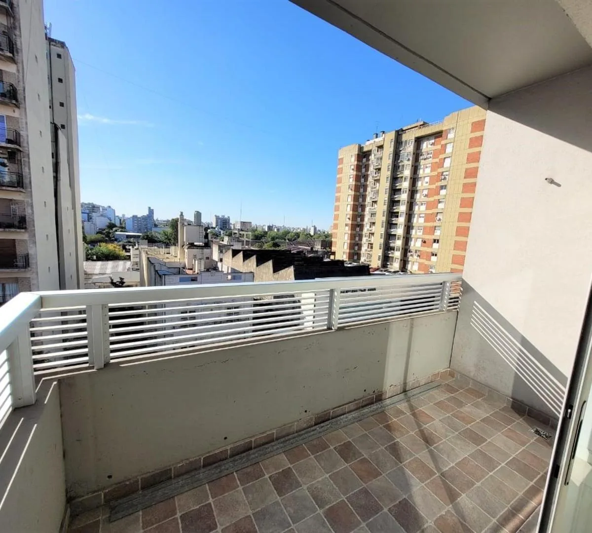 Apartamento de 2 ambientes com varanda em Caballito