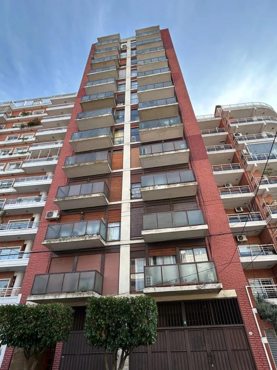 Departamento de 2 ambientes en Ramos Mejía Centro