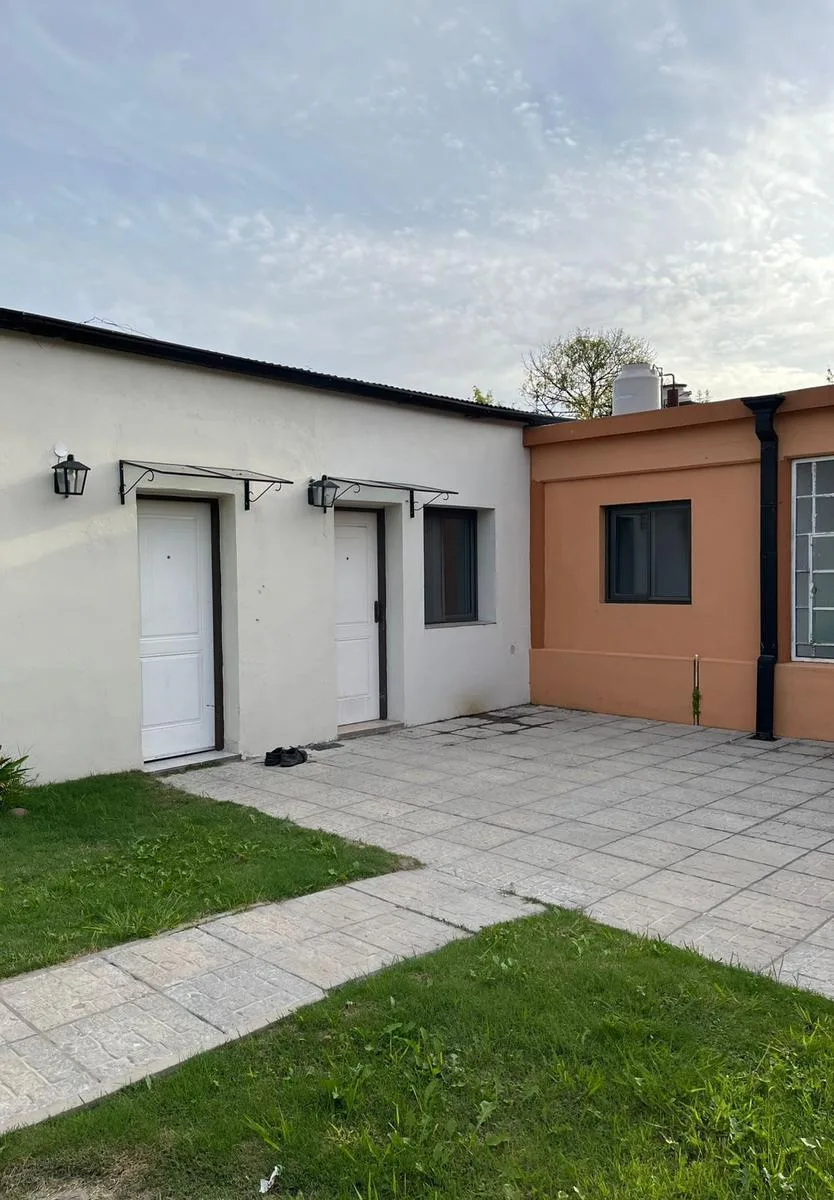 Apartamento de dois ambientes em Luján