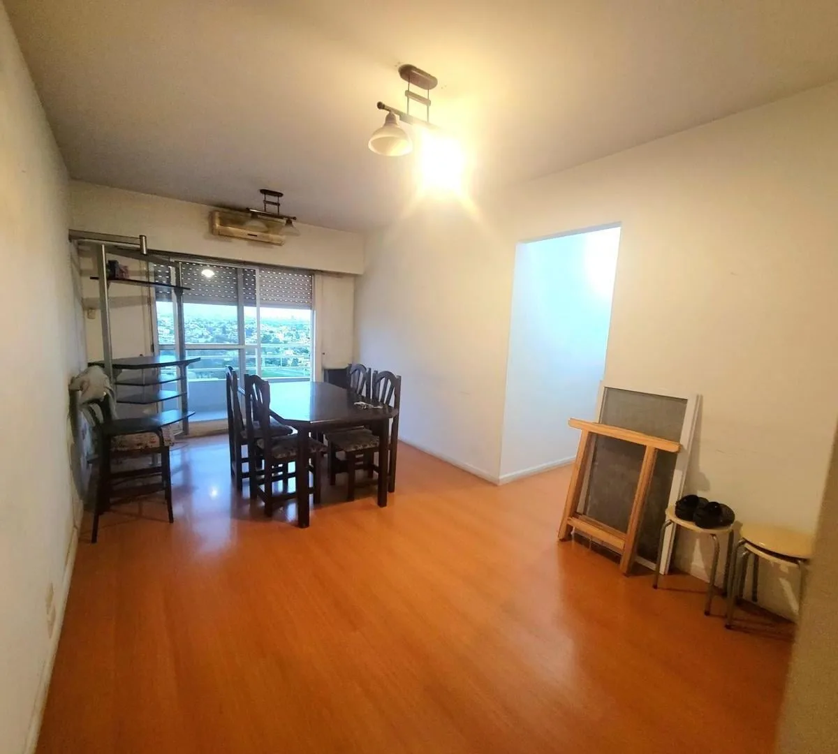 Apartamento de três ambientes com 2 dormitórios em Avellaneda