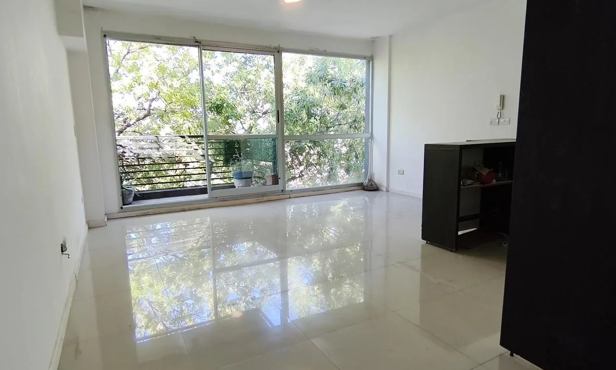 Квартира-студия с балконом в Monte Castro